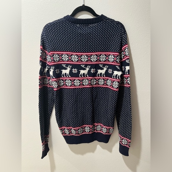 Aspen Men’s Navy Blue Reindeer Pattern Sweater, size medium, 100% cotton, EUC - Picture 2 of 4